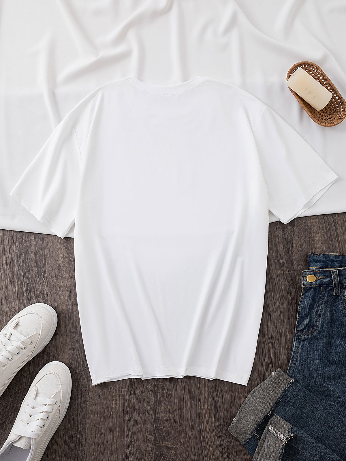 Ladies Cute Multicolor Stacked Hearts Love Print T‑Shirt, Casual Short Sleeve Crewneck Tee, Soft Breathable Top for Everyday & Vacation Outfit